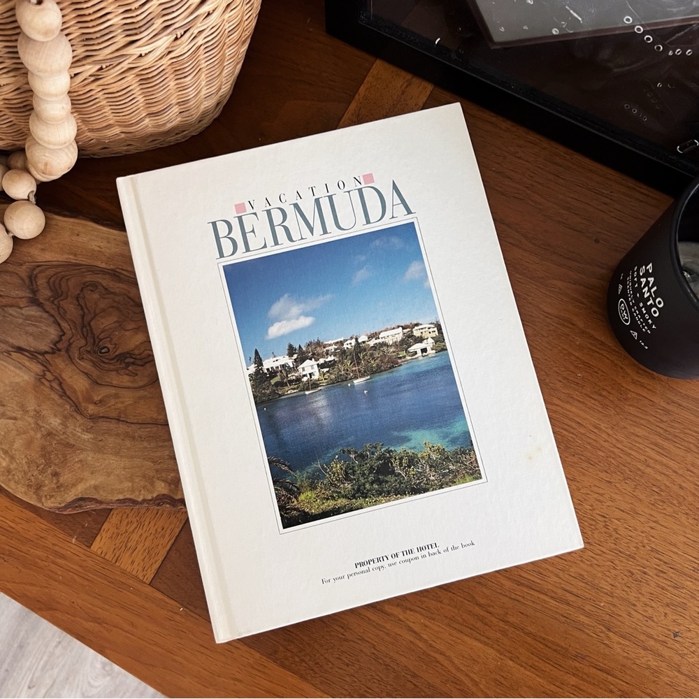 1988/1989 VACATION BERMUDA VINTAGE COFFEE TABLE BOOK - Picture 8 of 11